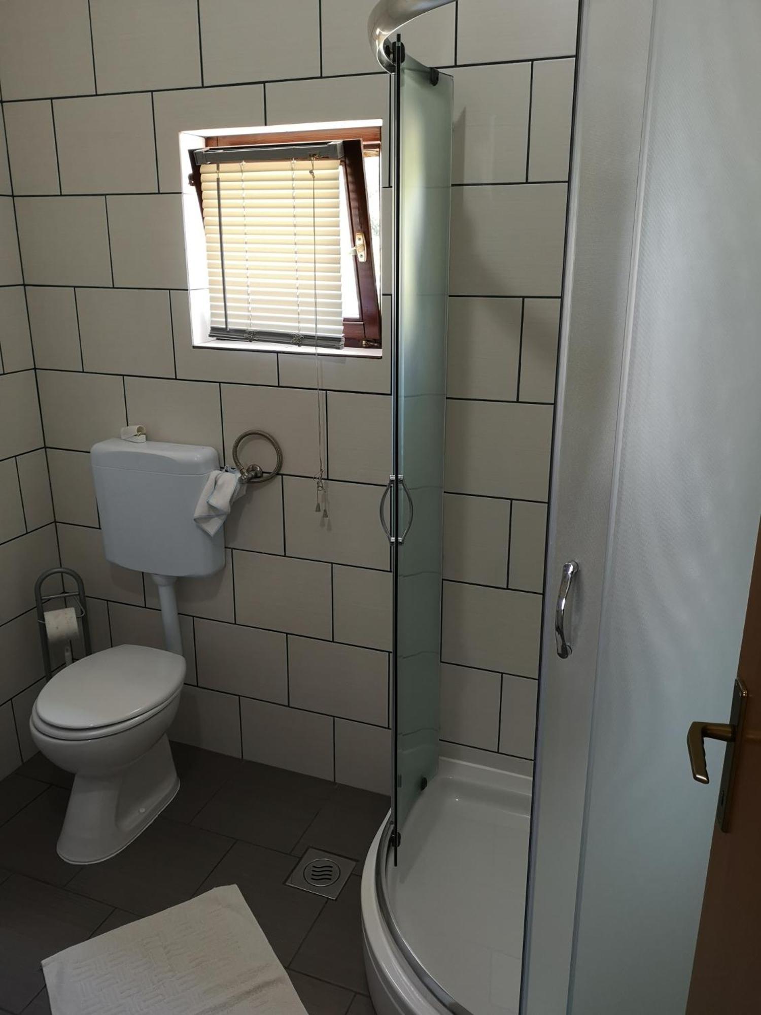 Apartments Merion Starigrad Paklenica Bilik gambar