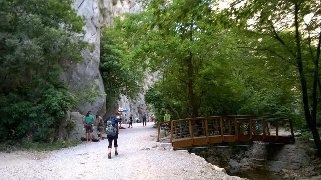 Apartments Merion Starigrad Paklenica Luaran gambar