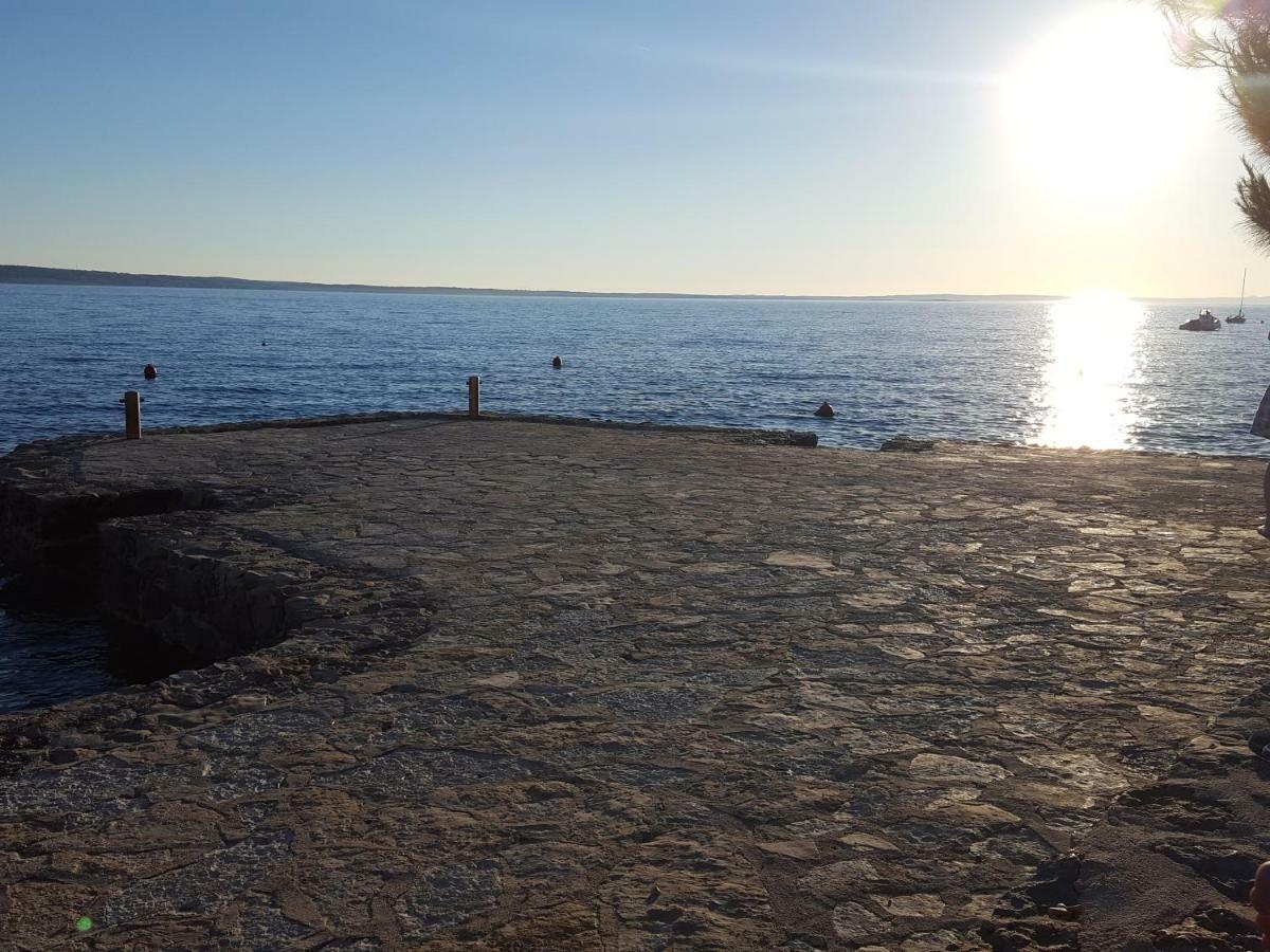 Apartments Merion Starigrad Paklenica Luaran gambar